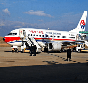 连城冠豸山机场托运航空快运业稳步发展的原因是什么？
